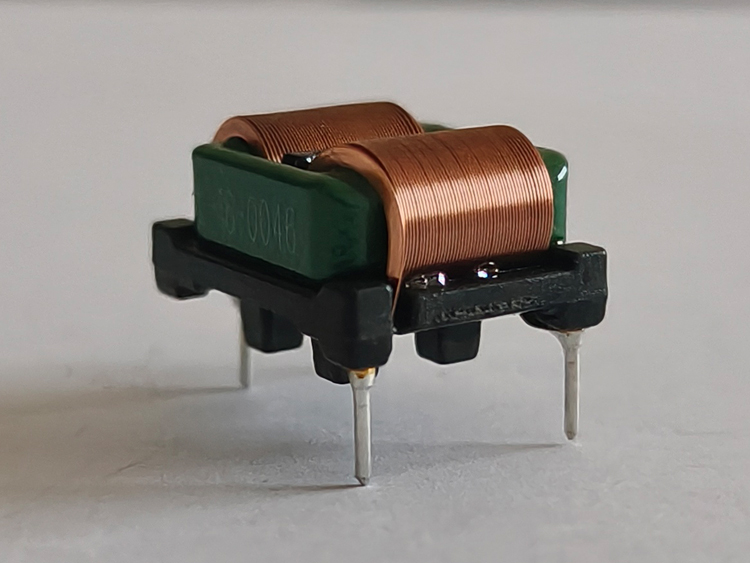 SQ15 Horizontal Flat Wire Inductors